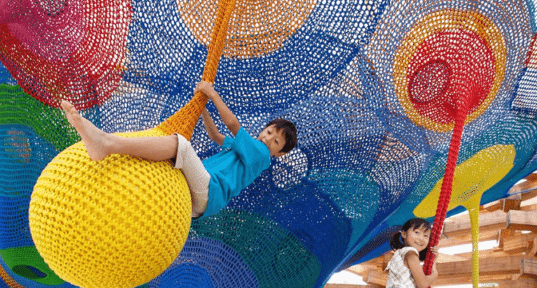 Fun Rainy Day Activities in Los Angeles for Kids and Families